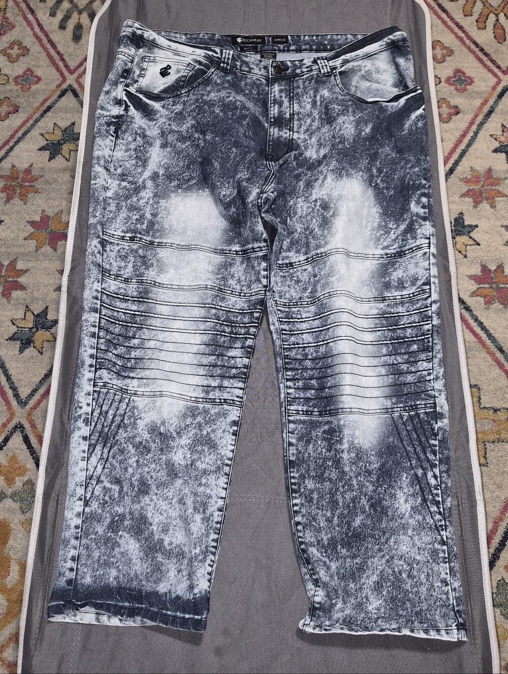 Rocawear Slim Fit Acid Wash Moto Jeans – W46/L32